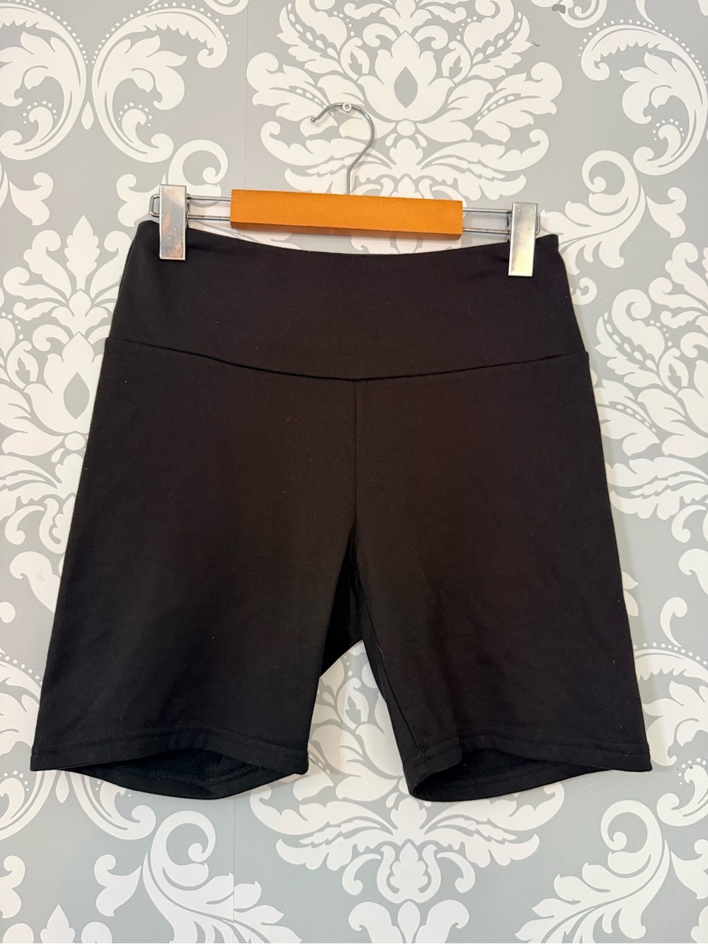 💫10/$25 • Bluenotes Black Bike Shorts